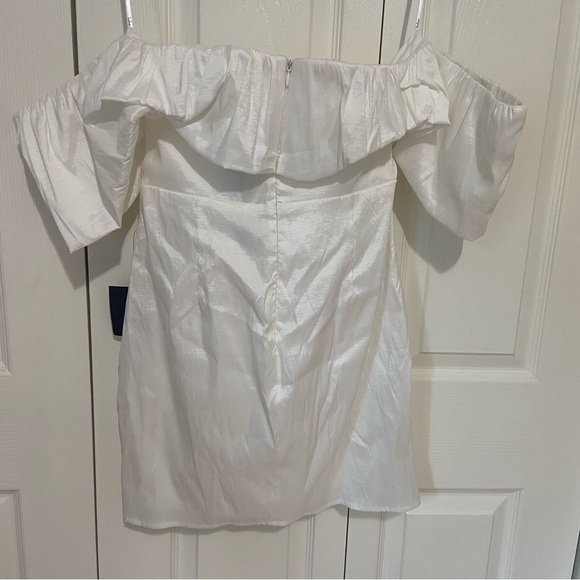 LuLu’s NWT Fanciful Feat White Taffeta Off-the-Shoulder Bodycon Mini Dress M - Picture 10 of 12